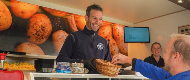 Réservez une friterie ambulante