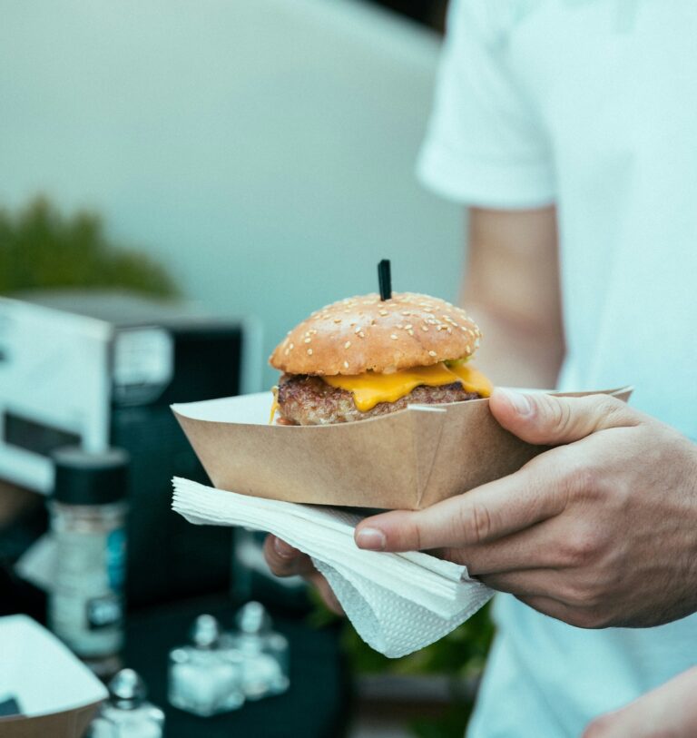 burger van guests